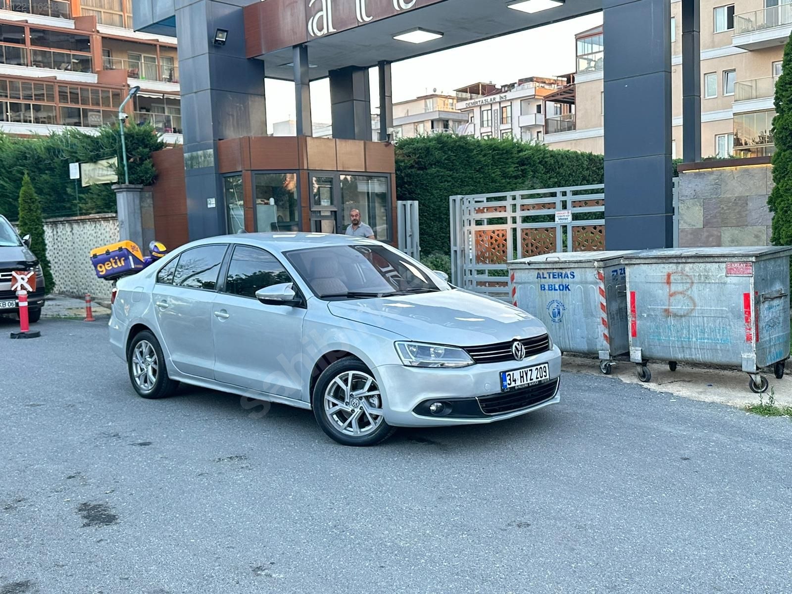 Volkswagen / Jetta / 1.6 TDI / Trendline / 2013 OTOMATİK JETTA YUKSEL ...