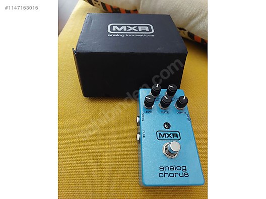 Mxr m234 hot sale analog chorus pedal