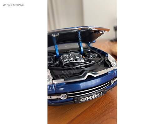 Burago Diecast Model 1:18 Citroën Araba - 1322163269