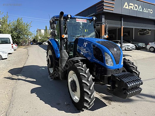 Machinery / Agricultural Machines / Tractors / New Holland / TD5.90