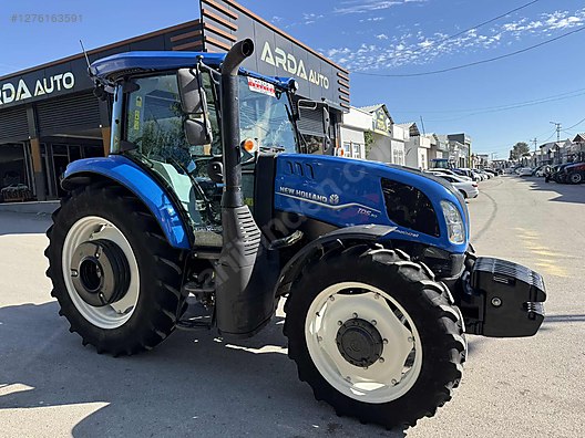 Machinery / Agricultural Machines / Tractors / New Holland / TD5.90