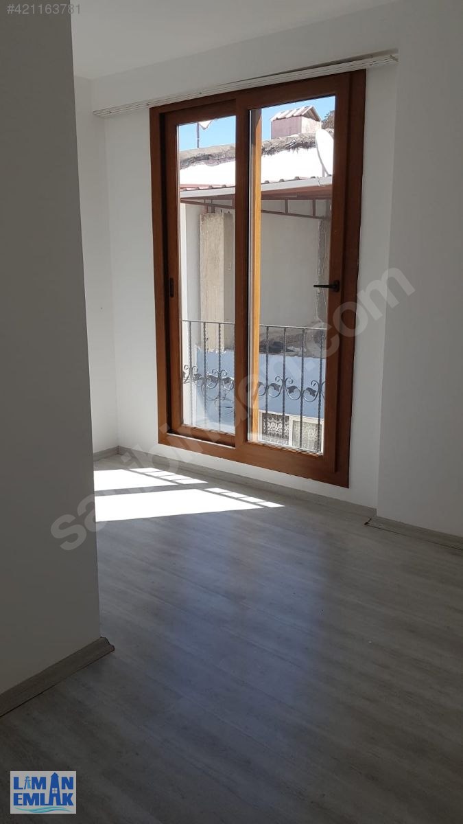 ÇEŞME LİMAN EMLAKTAN MERKEZDE İKİZ DUBLEKS Satılık Daire İlanları