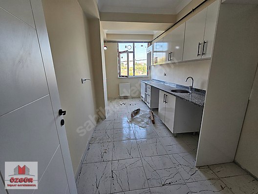 ÖZGÜR İNŞAAT'TAN HADIMKÖY SİTE İÇERSİNDE OTOPARKLI HAZIR DAİRE #1263163924