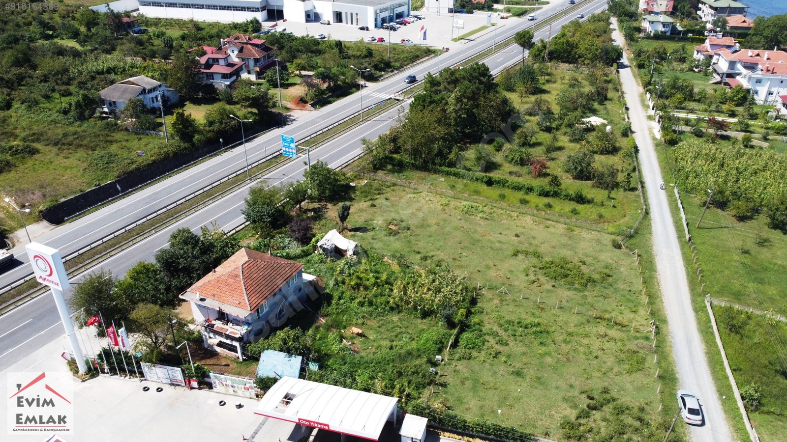 EVİM EMLAK�tan SATILIK D.SAHİL YOLU ÜZERİNDE 832m² İMARLI ARSA