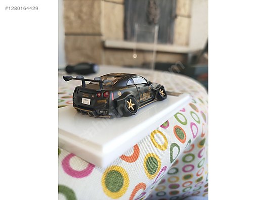 Demon King Diecast Model 1:64 Nissan Araba