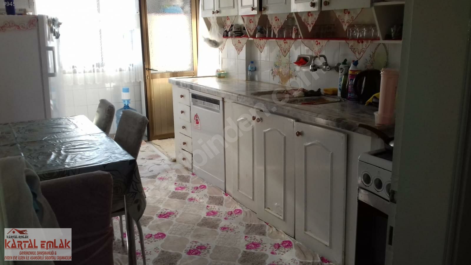 TURGUTLU KARTAL EMLAKTAN ŞEHİTLER MAH SATILIK KAT4 DAİRE Satılık