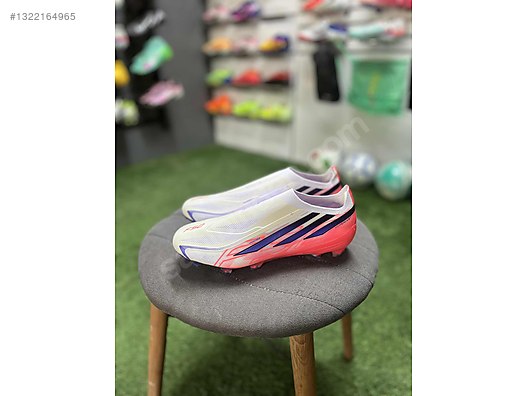 Çivisiz Beyaz 42 Numara Adidas Krampon & Ayakkabı - 1322164965