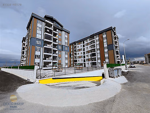 Şehrin Hızla Gelişen Batı Bölgesi Zafer Konutları Araka lüks 4+1