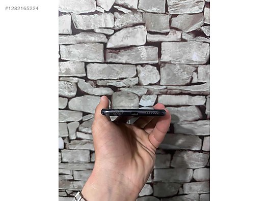 Used & Brand New Items / Cell Phones & Accessories / Cell Phones / Huawei / Y6 (2018)