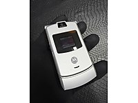 MOTOROLA V3 EFSANE FULL ORJINAL KAYITLI SORUNSUZ