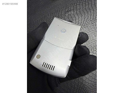 Used & Brand New Items / Cell Phones & Accessories / Cell Phones / Motorola / V3