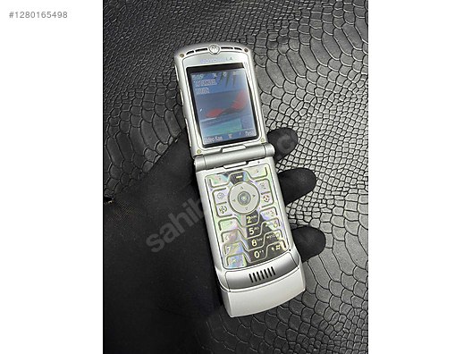 Used & Brand New Items / Cell Phones & Accessories / Cell Phones / Motorola / V3