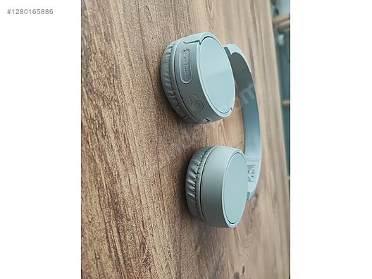 Used & Brand New Items / Cell Phones & Accessories / Accessories / Bluetooth Headphones