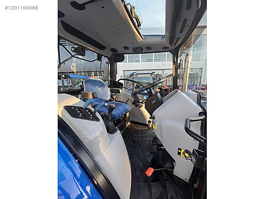 İş Makineleri & Sanayi / Tarım Makineleri / Traktör / New Holland / TT4.50