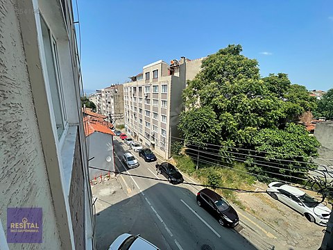 MAKSEM'DE ARAKAT SATILIK 2+1 DAİRE