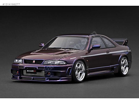 1:18 Nissan Skyline R33 Nismo 400R Purple Met - Ignition Model on