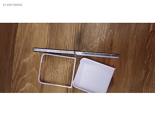 Used & Brand New Items / Cell Phones & Accessories / Cell Phones / Xiaomi / Mix Flip