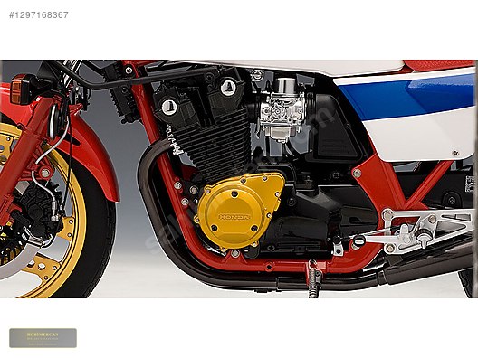オートアート1/6　HONNDA　CB1100R　ホンダCB1100R 1/6 AutoArt Honda CB1100R (RD) 1983 *HOBİMERCAN 06011 on