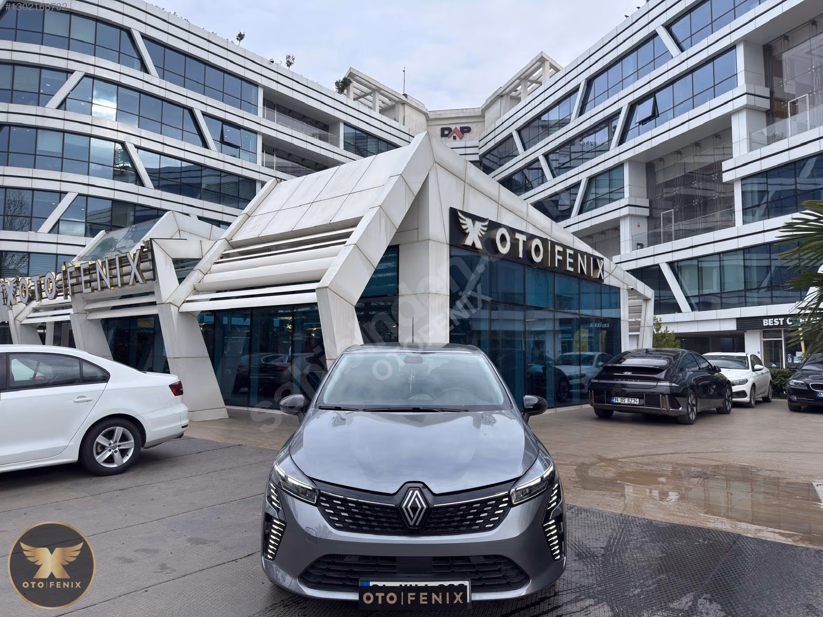 OTOFENİX 2024 RENAULT CLIO 1.0 TCE EVOLUTION 19.609 KM