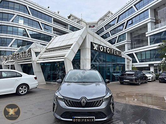 OTOFENİX 2024 RENAULT CLIO 1.0 TCE EVOLUTION 19.609 KM