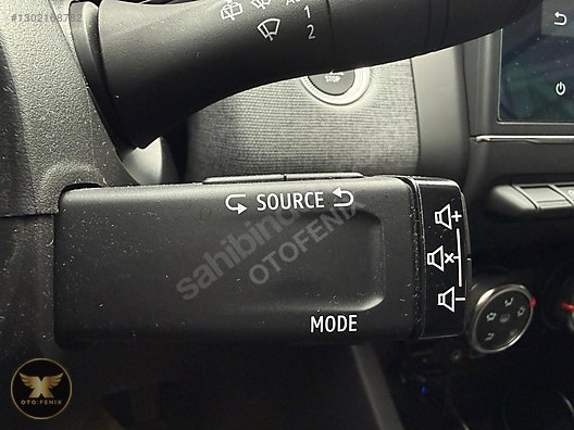 OTOFENİX 2024 RENAULT CLIO 1.0 TCE EVOLUTION 19.609 KM