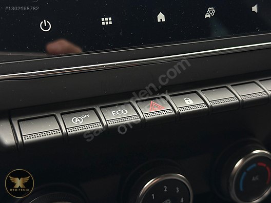 OTOFENİX 2024 RENAULT CLIO 1.0 TCE EVOLUTION 19.609 KM