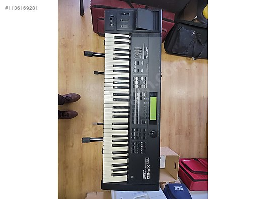 Roland keyboard deals xp 60 price