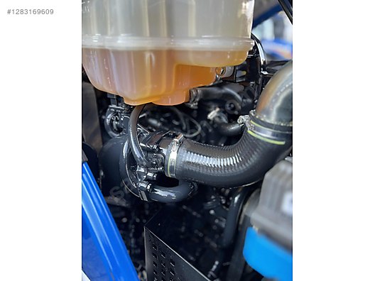 Machinery / Agricultural Machines / Tractors / New Holland / T4.60S