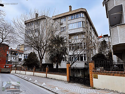 ALTUNİZADE GURUR SİTESİNDE FERAH, 2+1 BAHÇE KATI KİRALIK DAİRE