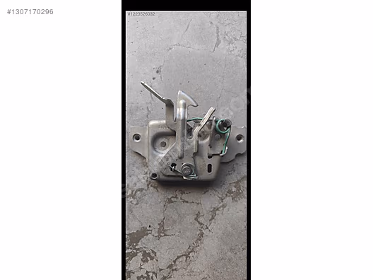 Motor Kaput Kilidi Clio 3 Modus 8201004024 Orj Sıfır