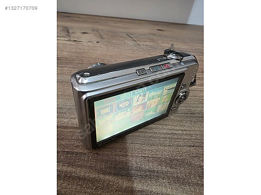 Compact / Casio / Exilim EX-Z1000 / Casio Exilim EX-Z1000 on
