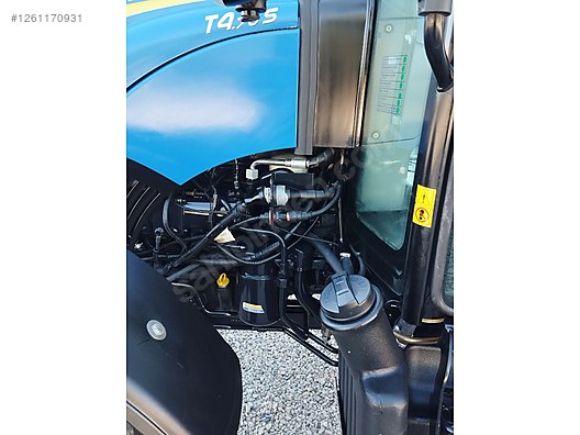 Machinery / Agricultural Machines / Tractors / New Holland / T4.70S