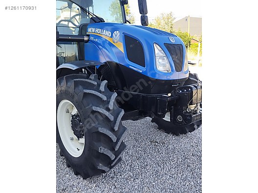 Machinery / Agricultural Machines / Tractors / New Holland / T4.70S