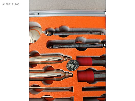 Used & Brand New Items / Electronics / Diagnostic & Test Devices / Electromagnetic Field Meter