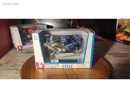 1/18ミニカー Burago Diecast Model 1/18 Kawasaki Motosiklet Çeşitleri - 1213171543