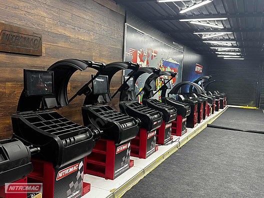 İş Makineleri & Sanayi / Sanayi / Endüstri Makineleri / Otomotiv