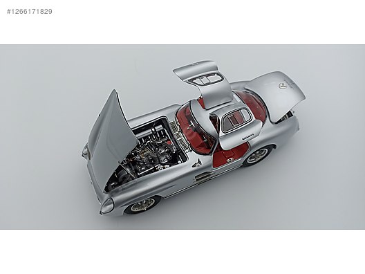CMC Mercedes-Benz 300 SLR Coupé, 1955, red interior - 1:18 on