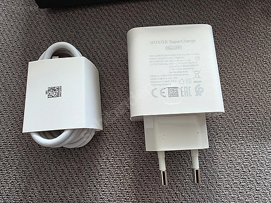 İkinci El ve Sıfır Alışveriş / Cep Telefonu & Aksesuar / Cep Telefonu / Honor / Magic V3