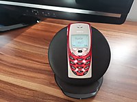 Nokia 8310...