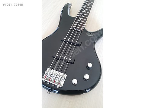 ibanez gsr 2000