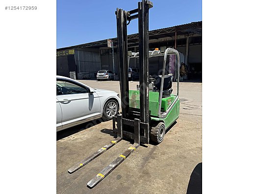 Machinery / Industrial / Carrying & Stacking Equipment / Forklifts / For Sale / Cesab