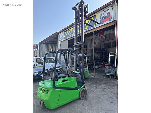 Machinery / Industrial / Carrying & Stacking Equipment / Forklifts / For Sale / Cesab