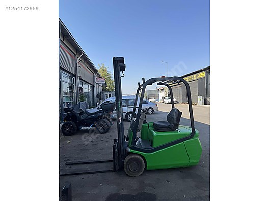 Machinery / Industrial / Carrying & Stacking Equipment / Forklifts / For Sale / Cesab