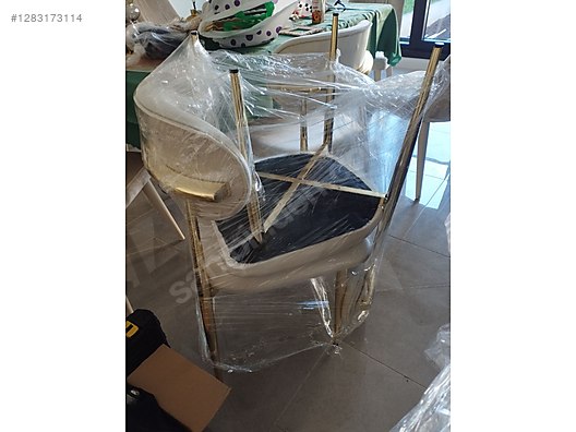 Used & Brand New Items / Home Decor / Furniture / Kitchen / Chair