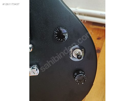 İkinci El ve Sıfır Alışveriş / Müzik / Müzik Aletleri / Telli Çalgılar / Gitar / Elektro