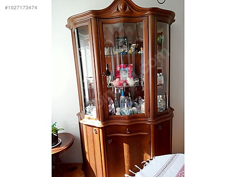 Çok Acil Satılık Ceviz Vitrin Antika Antika Büfe &amp; Vitrin ve Çeşitli