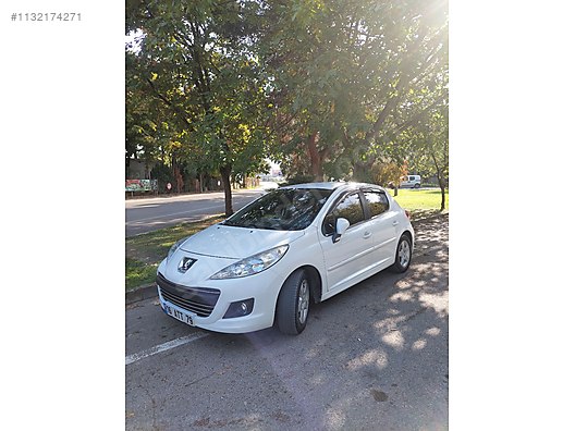 Peugeot 207 Active HDi 70cv - dribe