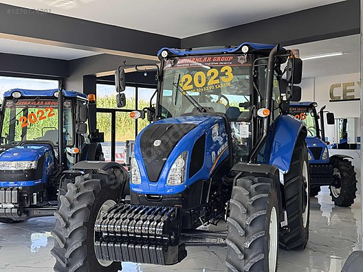 Machinery / Agricultural Machines / Tractors / New Holland / TR5.100