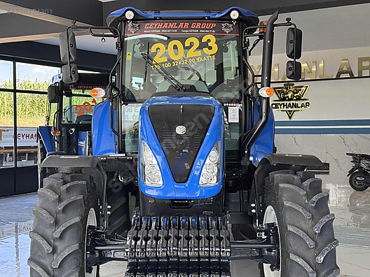 Machinery / Agricultural Machines / Tractors / New Holland / TR5.100