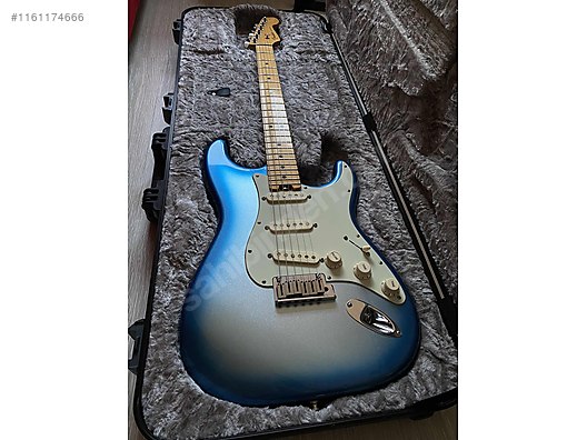 Stratocaster elite store